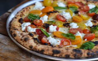 30 Yrs Est – Pizzeria, Restaurant & More in Melbourne