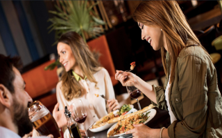 Prime Noe Valley Restaurant on Bustling Street