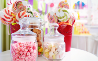 Your Childhood Favorites, All Grown Up(Candy Gift) Your Childhood Favorites, All Grown Up(Candy Gift)