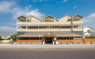 Bar/Restaurant With RE In Cape May County, NJ Bar/Restaurant With RE In Cape May County, NJ