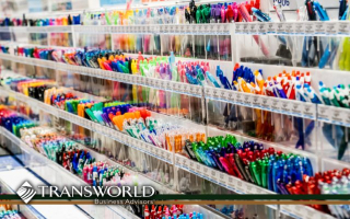 Cell Phone Accessories Kiosk In a A-Class Mall