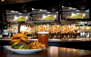 SE Valley Restaurant & Bar