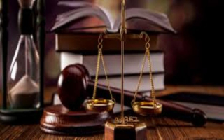 Small but Well-Known Law Firm in Growing Biz Niche