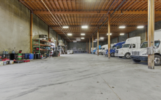 Truck Repair & Fleet Service Operation