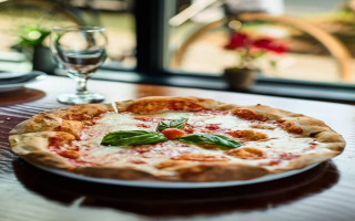 Turnkey Pizza Restaurant in Popular Location