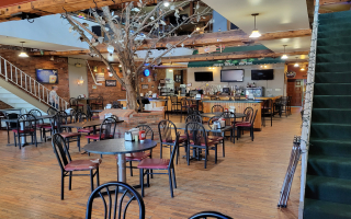 Turnkey Restaurant with Stunning Atrium