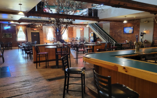 Turnkey Restaurant with Stunning Atrium