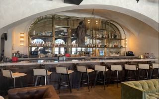 Upscale Cocktail Speakeasy and Bar for Sale! $800,000 In Sales!!