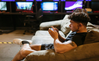 [FSBO] Mobile Gaming App | 20K  Downloads