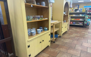 MARSHFIELD BEACH AREA CONVENIENCE STORE BEER/WINE