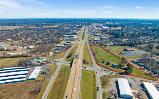 Commercial Property Lot for Franchise