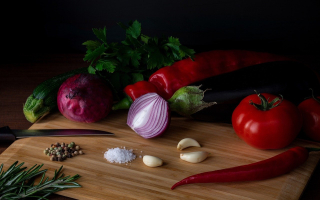 Greek Restaurant for Sale! Prime Endcap Location!