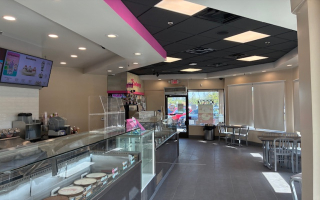 Baskin Robbins, Updated, Fresh, Absentee Owner