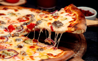 Turn‑key pizza franchise location in a busy Grand Rapids‑area trade zone
