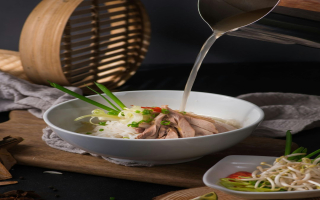 Turnkey Vietnamese Noodle Kiosk in High-Traffic Be