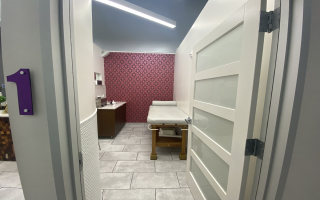 Owner Absentee Waxing Studio for Sale