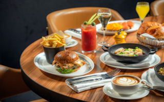 Freestanding Scottsdale Breakfast/Lunch