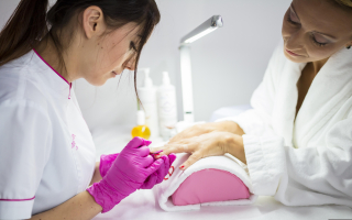 Top Rated Hair and Nail Salon for Sale