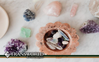 Niche Rock and Crystal Boutique with Turnkey Op Niche Rock and Crystal Boutique with Turnkey Op