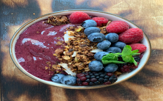 Superfood Cafe Featuring Acai Bowls & Smoothies