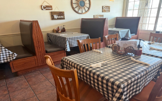 Sharon area Breakfast and Lunch Landmark