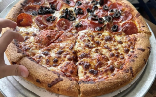 Busy Greek Style Pizza & Subs – Essex County 