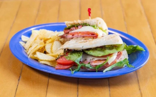 Sandwich Shop - Akron OH