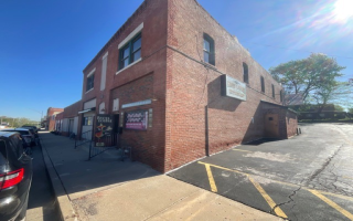 Sugar Creek MO Restaurant Real Estate for Sale With Equipment