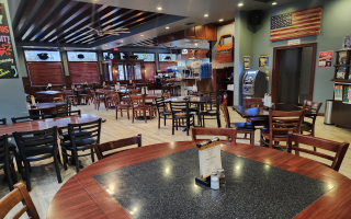 Beautiful bar restaurant in the West Metro