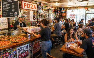 Independent Pizzeria and Pub in Pierce County!