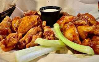 Profitable Wing Restaurant for Sale! $497K Sales! $88K Profit!