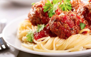 Fully Equipped Restaurant, Great Lease Downtown