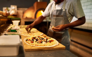 Semi-Absentee Multi-Unit Pizza Franchise | $2.5M R