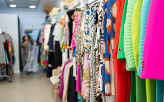 N2251 Hamilton County Women's Clothing Boutique
