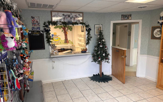 Dog Grooming Shop (Roanoke, VA) Dog Grooming Shop (Roanoke, VA)