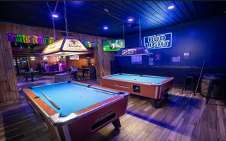 Restaurant Bar and Grill