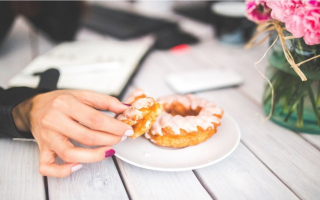 Donut & Breakfast Cafe - 29 Yrs - Growing Sales