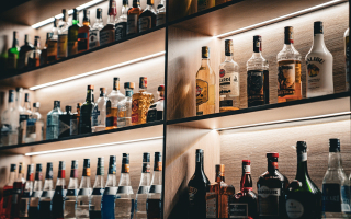 Indpls Bar for Sale with Full Liquor License and Equip. on Mass Ave.