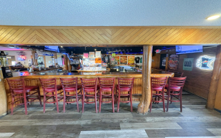 Bar & Grill Restaurant Opportunity in Brainerd