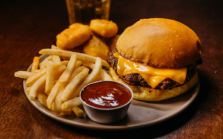 Long-Standing Restaurant with Growth Potential 