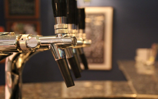 Established Lakeside Restaurant, Bar & Entertainment Venue – Central Texas