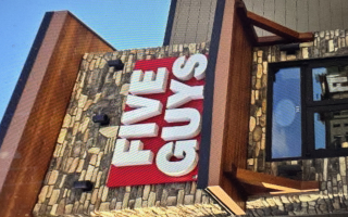 4 Five Guys Burgers and Fries for Sale- Oregon 4 Five Guys Burgers and Fries for Sale- Oregon