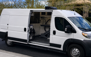 Mobile Pet Grooming with MB Sprinter Van