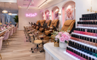 Nail Salon - Mississippi, Gulf Coast