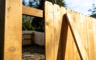 Established Residential Fencing Contractor with Strong Cash Flow 59471
