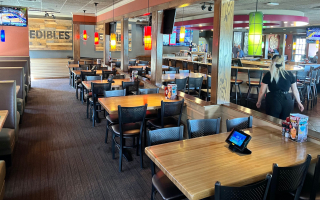South Carolina Award-Winning Restaurant For Sale with $1M  Sales!