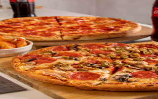 Pizza, Salad & Burgers