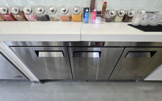 Ice Cream Shop for Sale-Absentee Owned Ice Cream Shop for Sale-Absentee Owned