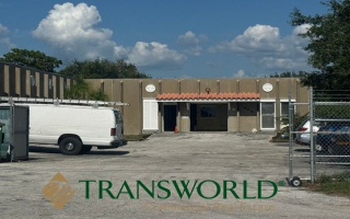 Industrial Building with Land in Tarpon Springs