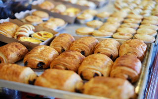 Florida Caf- & Bakery for Sale! Low Rent & Long Lease!